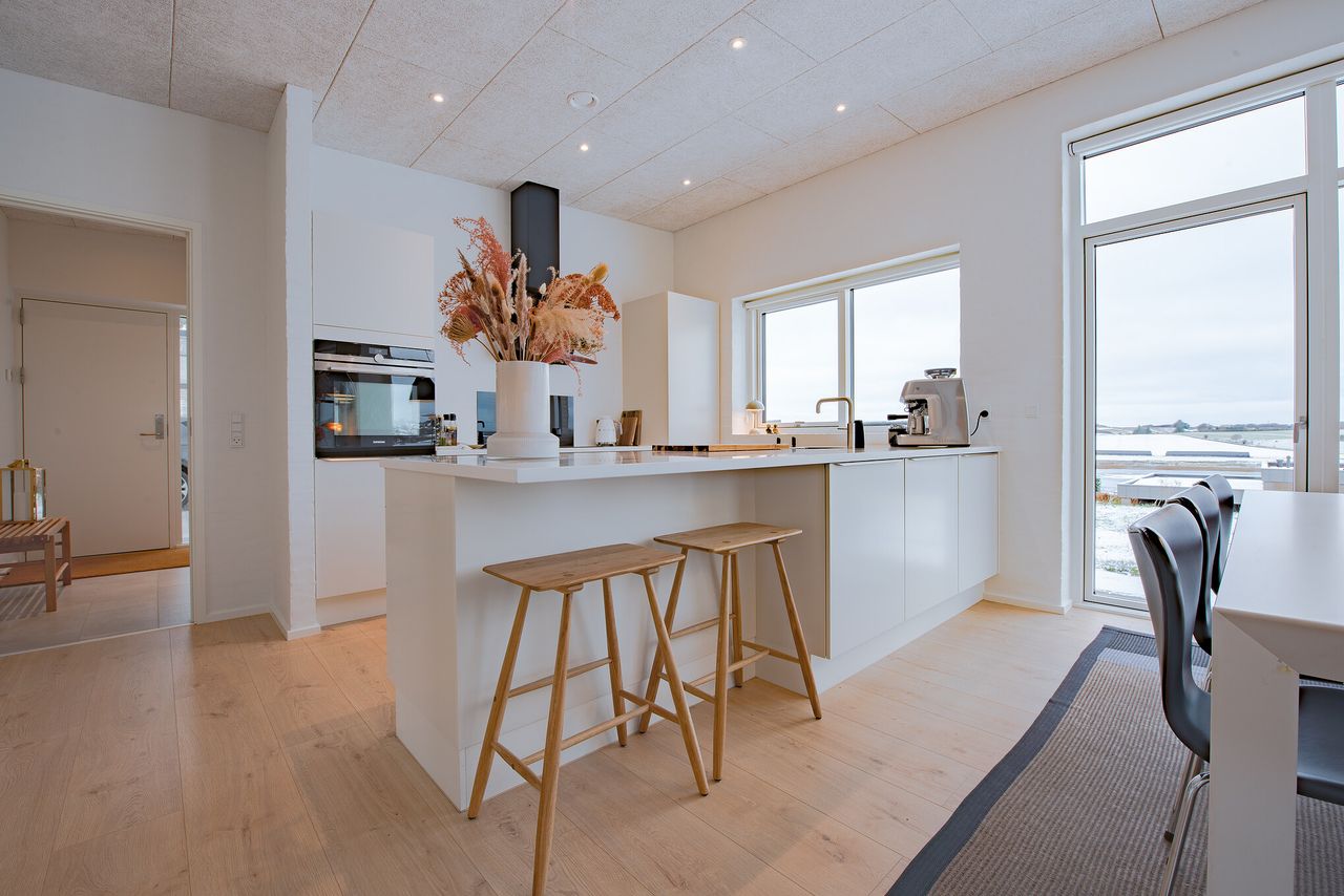 Ejendomsbillede 3 af 17