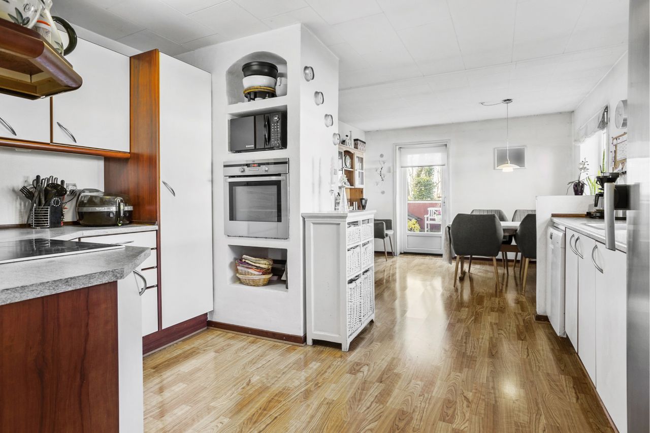 Ejendomsbillede 3 af 15