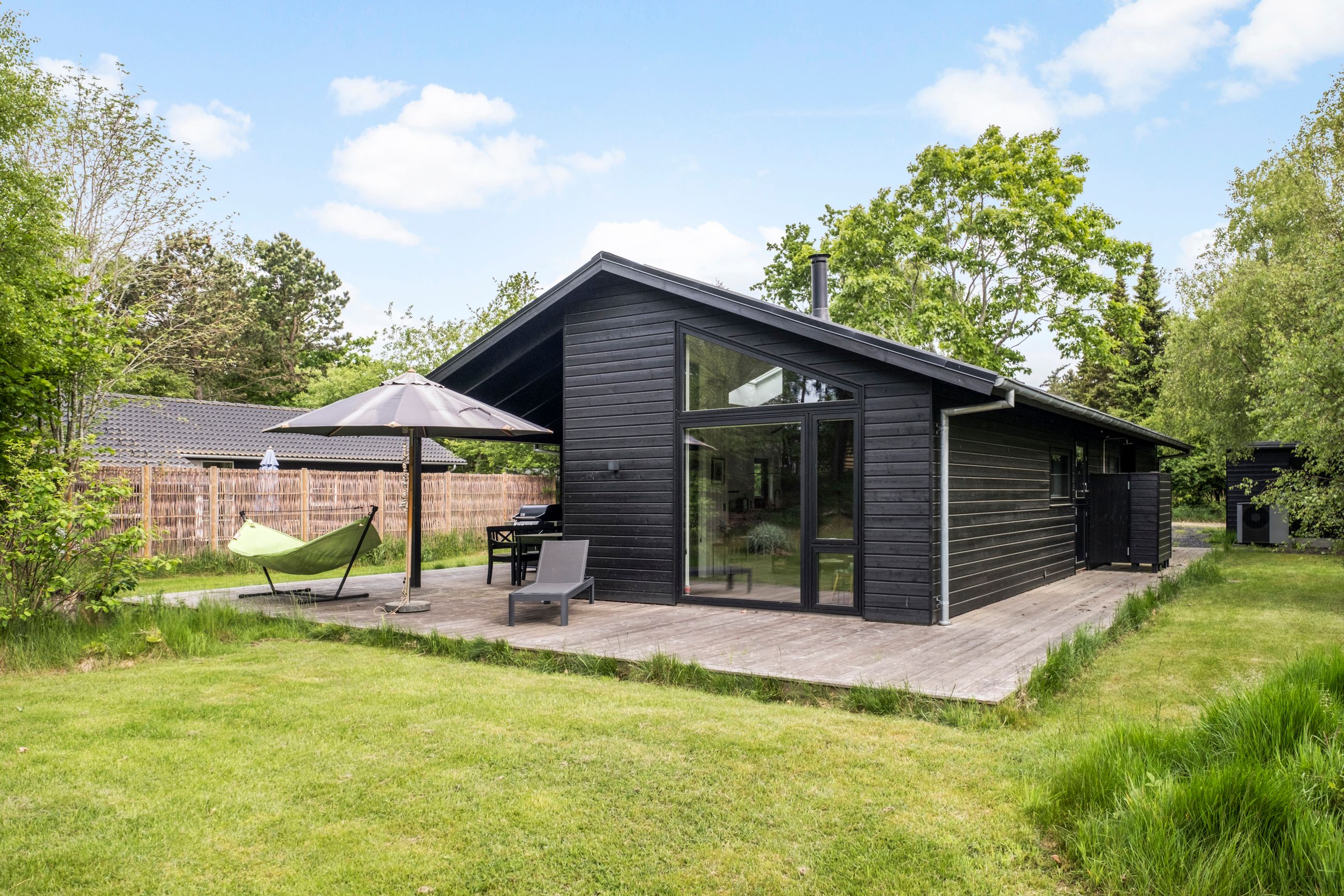 Dalkrogen 13, Nykøbing Sj - 2-Ejendommen.jpg