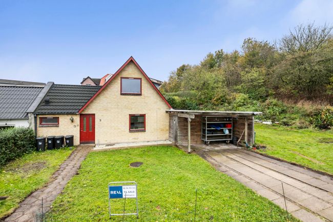 Forårsvej 8,  Villa