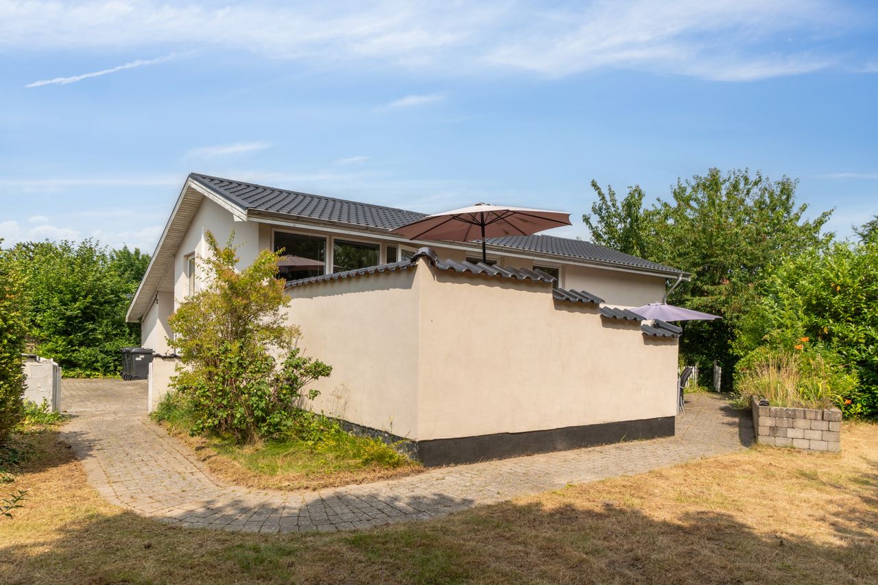 Ejendomsbillede 2 af 19