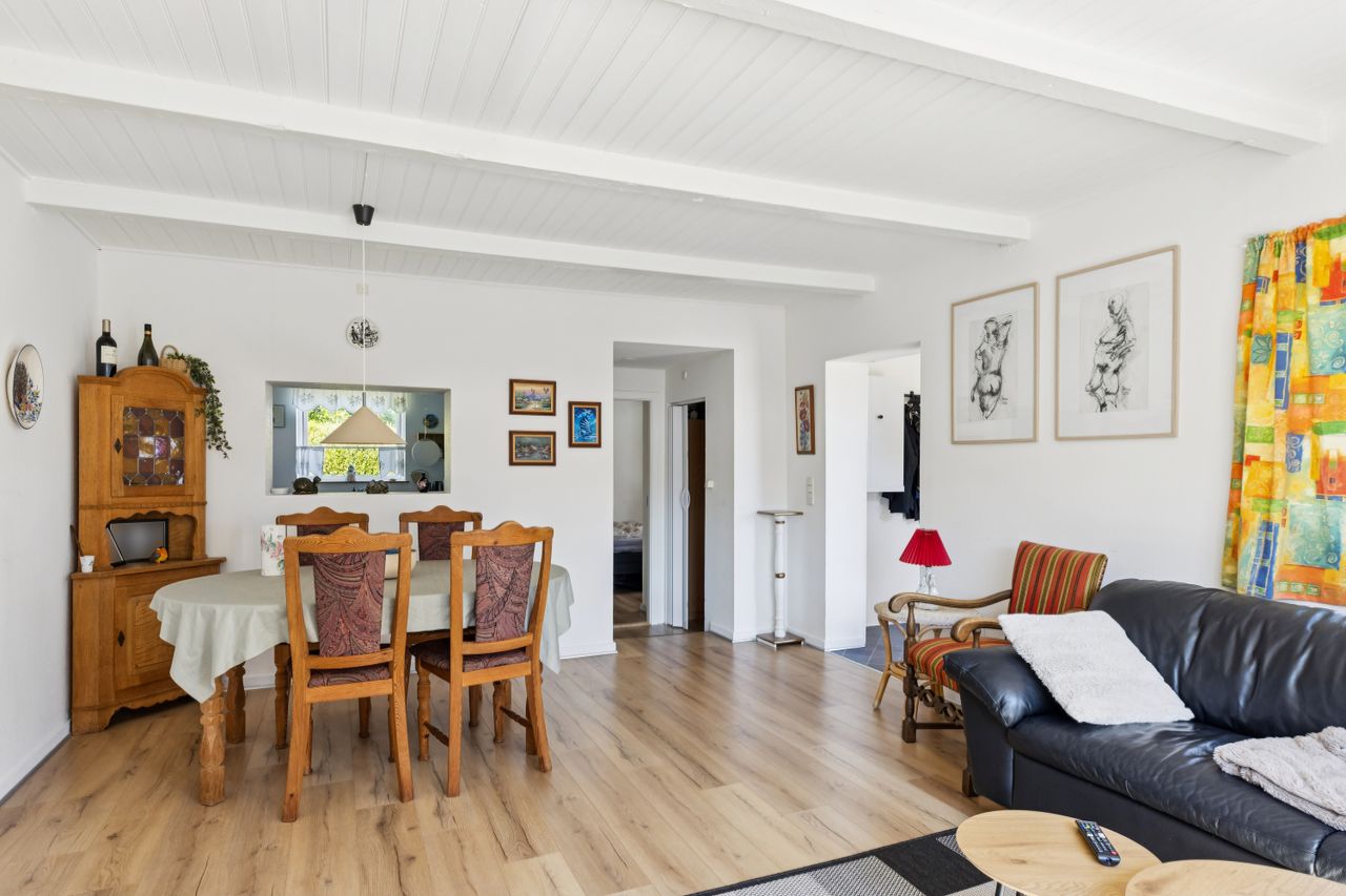 Ejendomsbillede 3 af 16