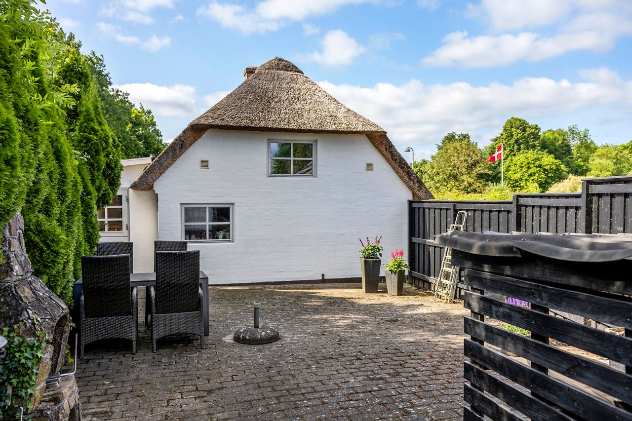 Ejendomsbillede 2 af 15