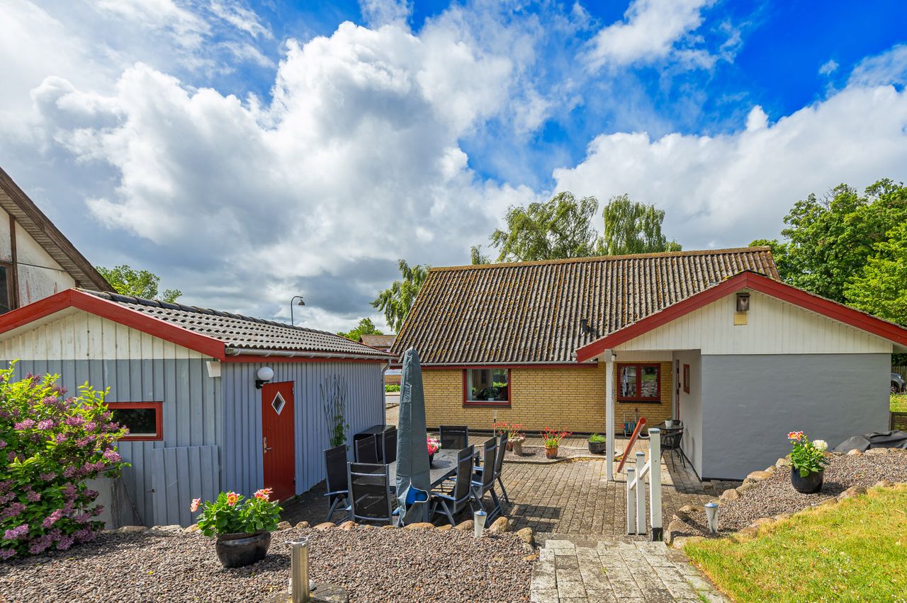 Ejendomsbillede 2 af 34