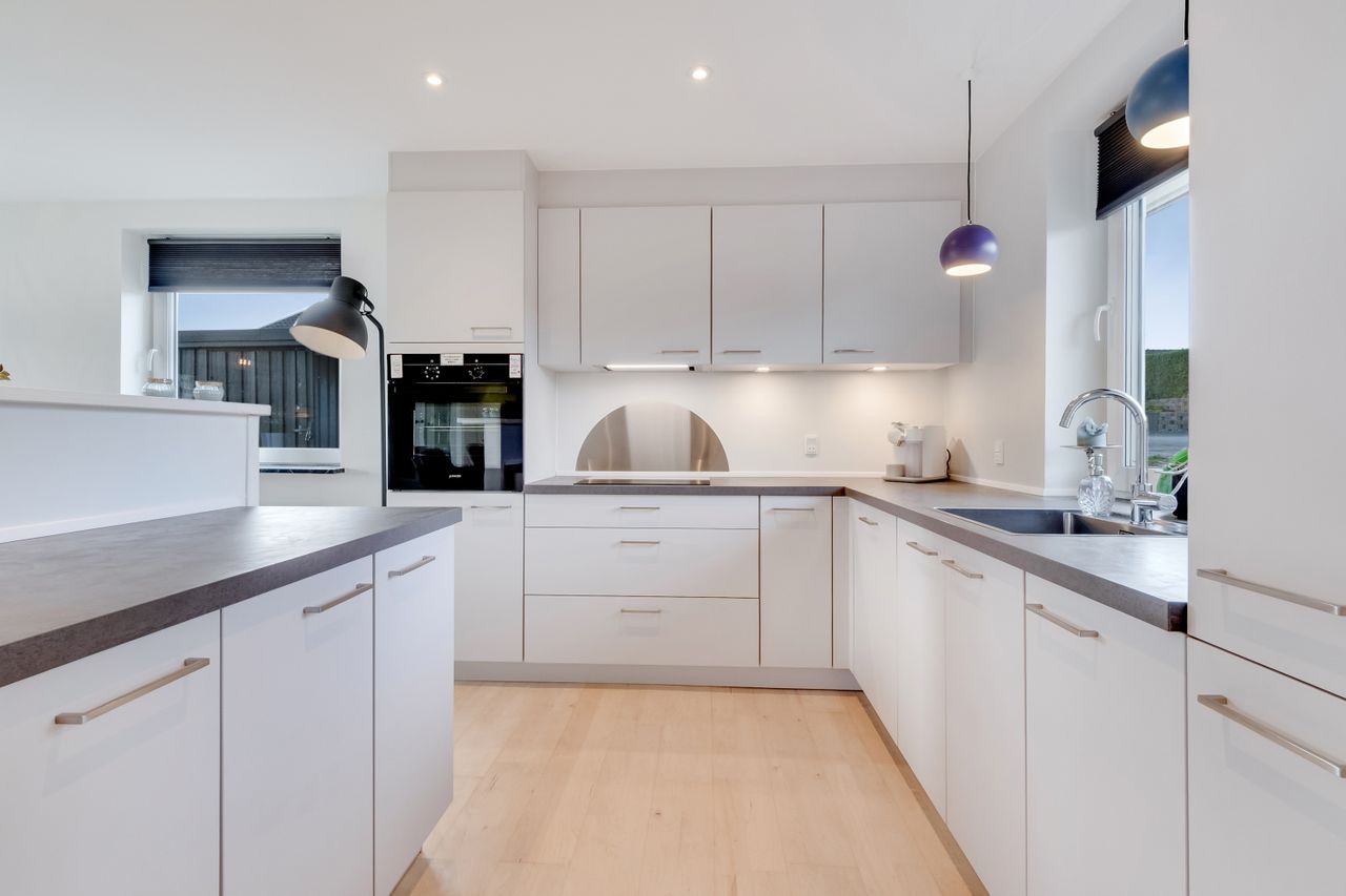 Ejendomsbillede 3 af 30