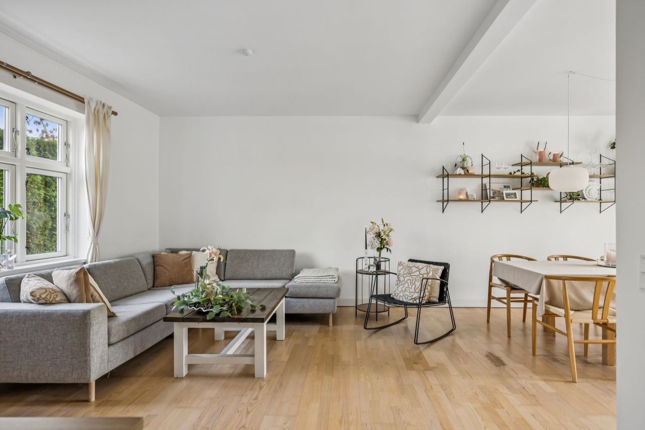 Ejendomsbillede 2 af 38