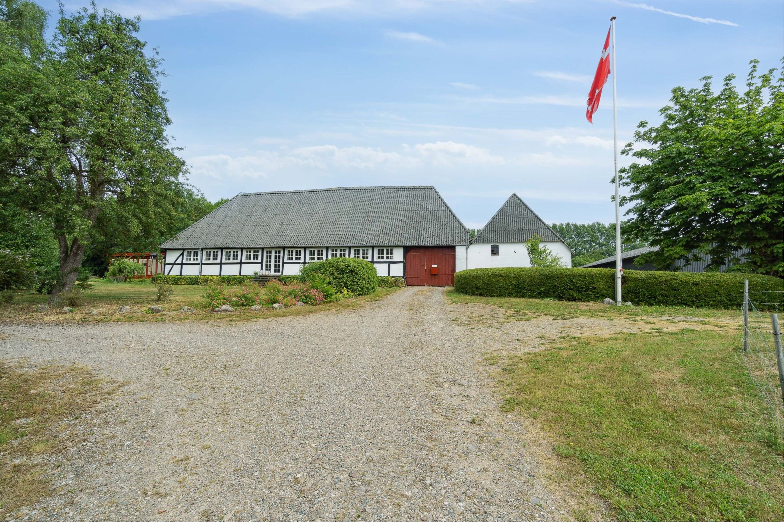Tordensgårdevej 8 Villa