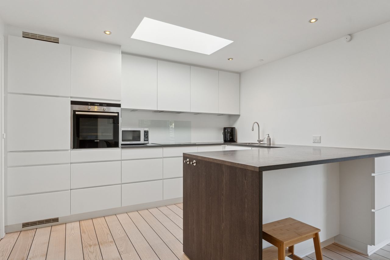 Ejendomsbillede 2 af 27