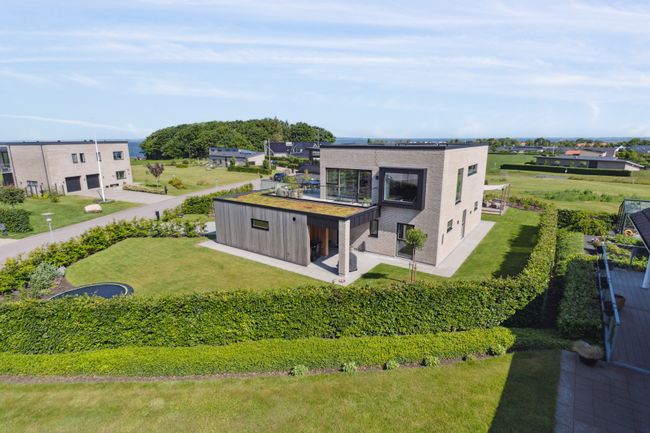 Godenshøj 5,  Villa