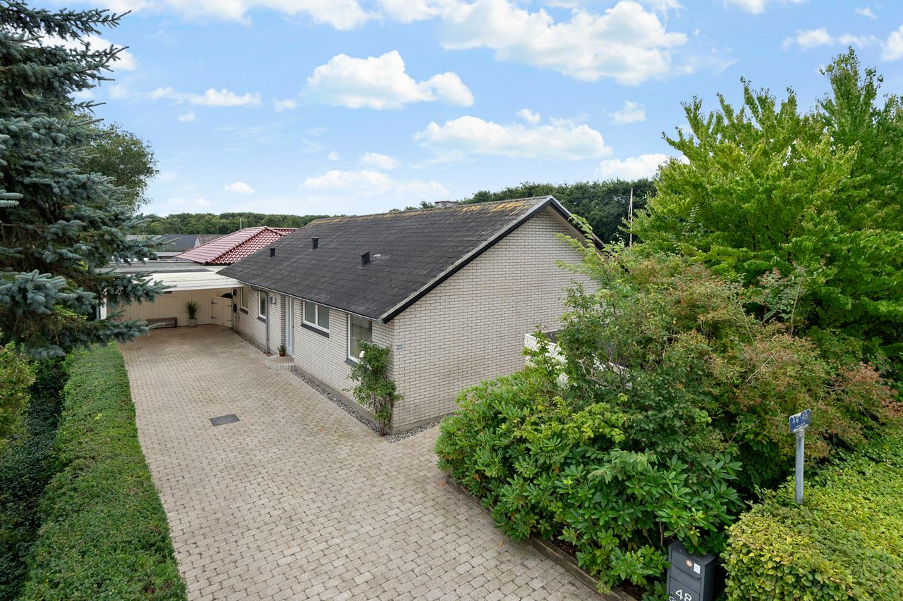 Ejendomsbillede 2 af 23