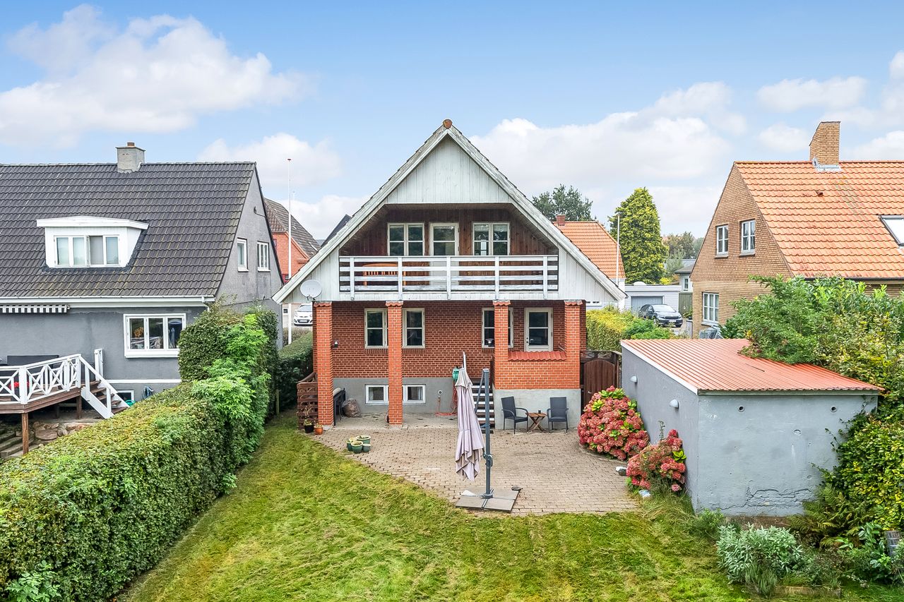 Ejendomsbillede 3 af 27