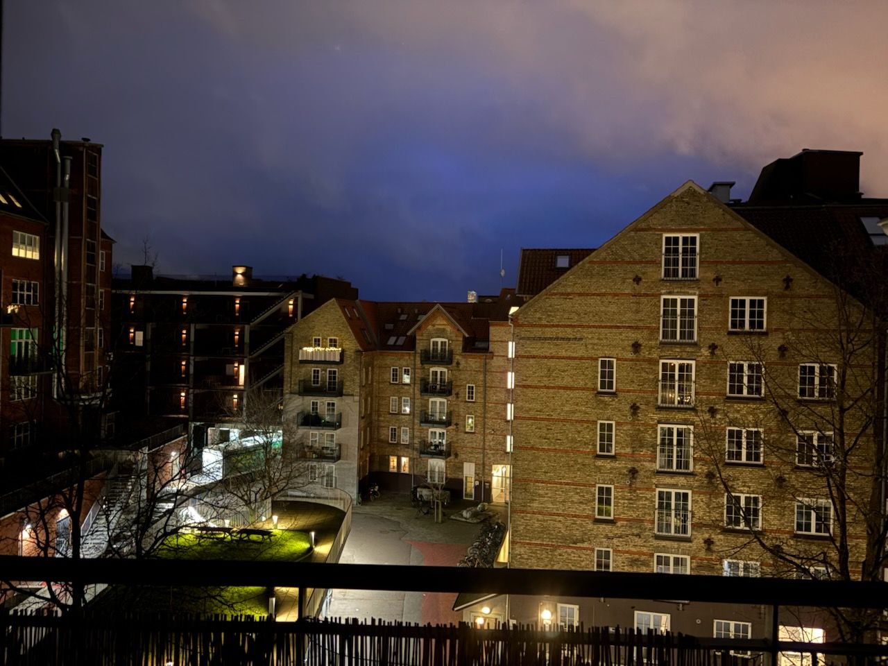 Ejendomsbillede 2 af 15