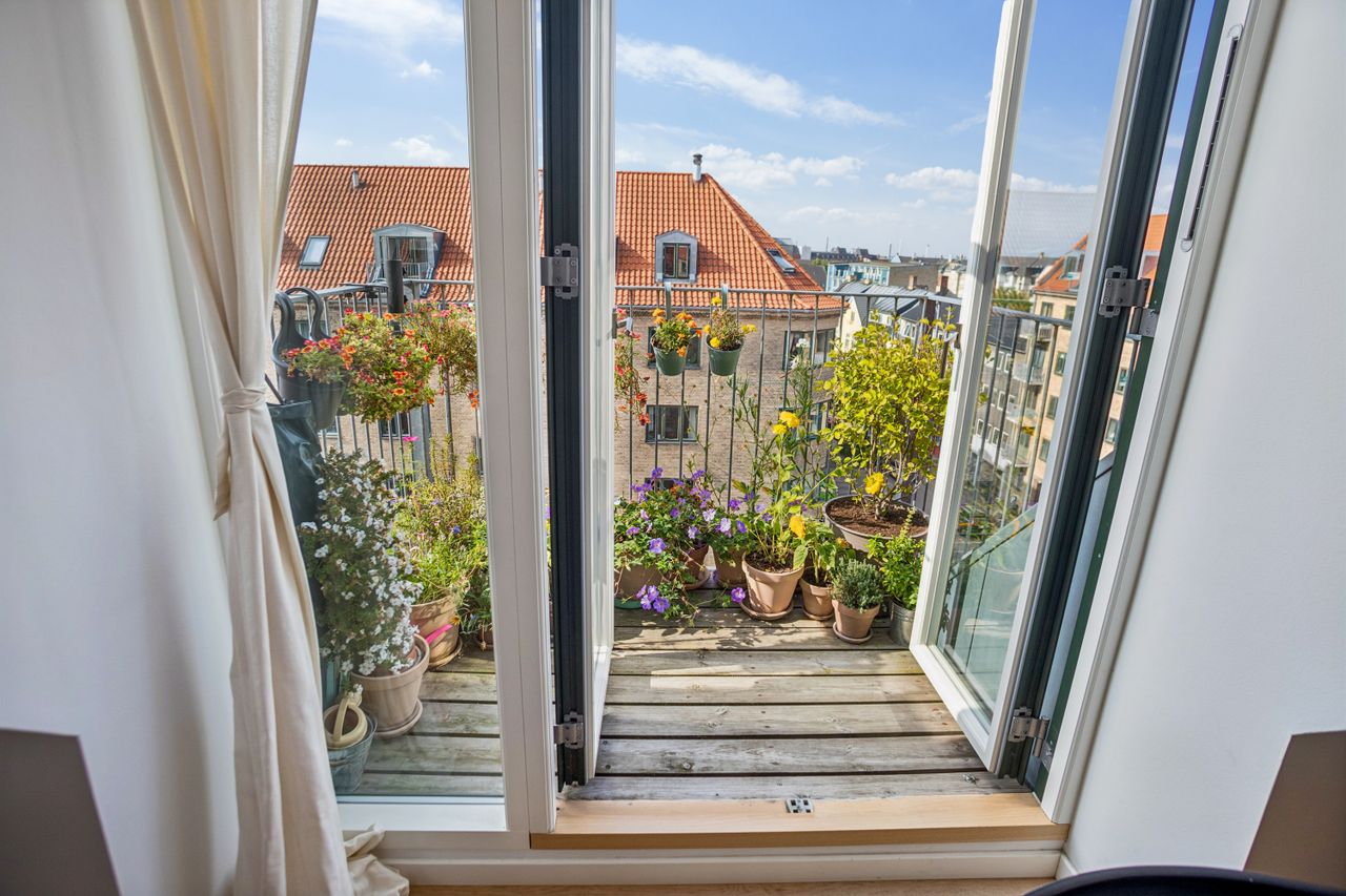 Ejendomsbillede 3 af 16