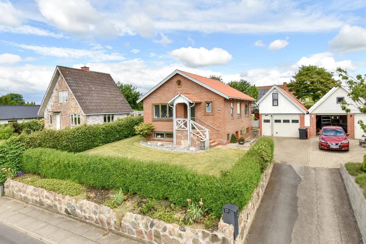 Ejendomsbillede 2 af 31