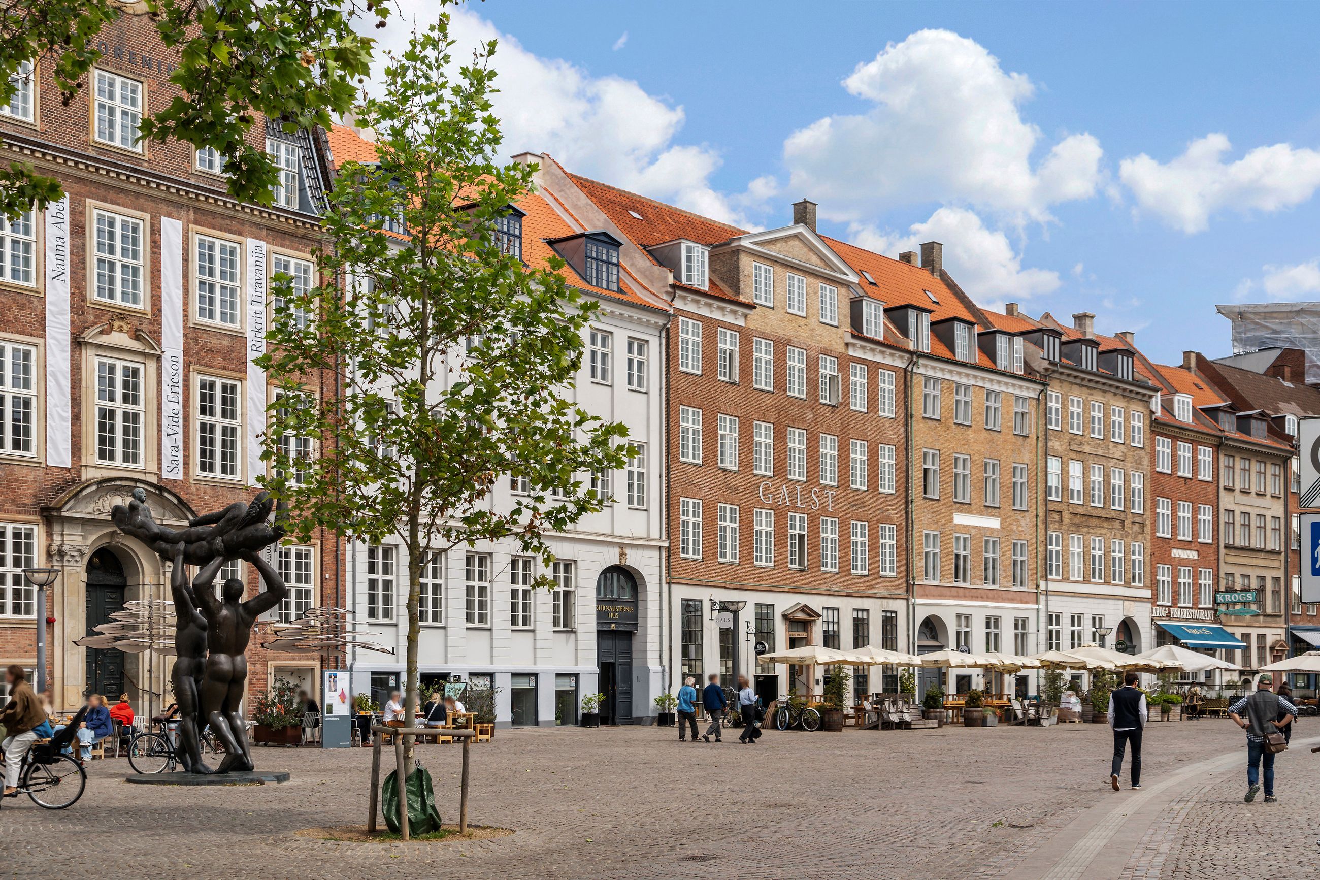 Badstuestræde 9, 2. 3, København K - Ejendommen