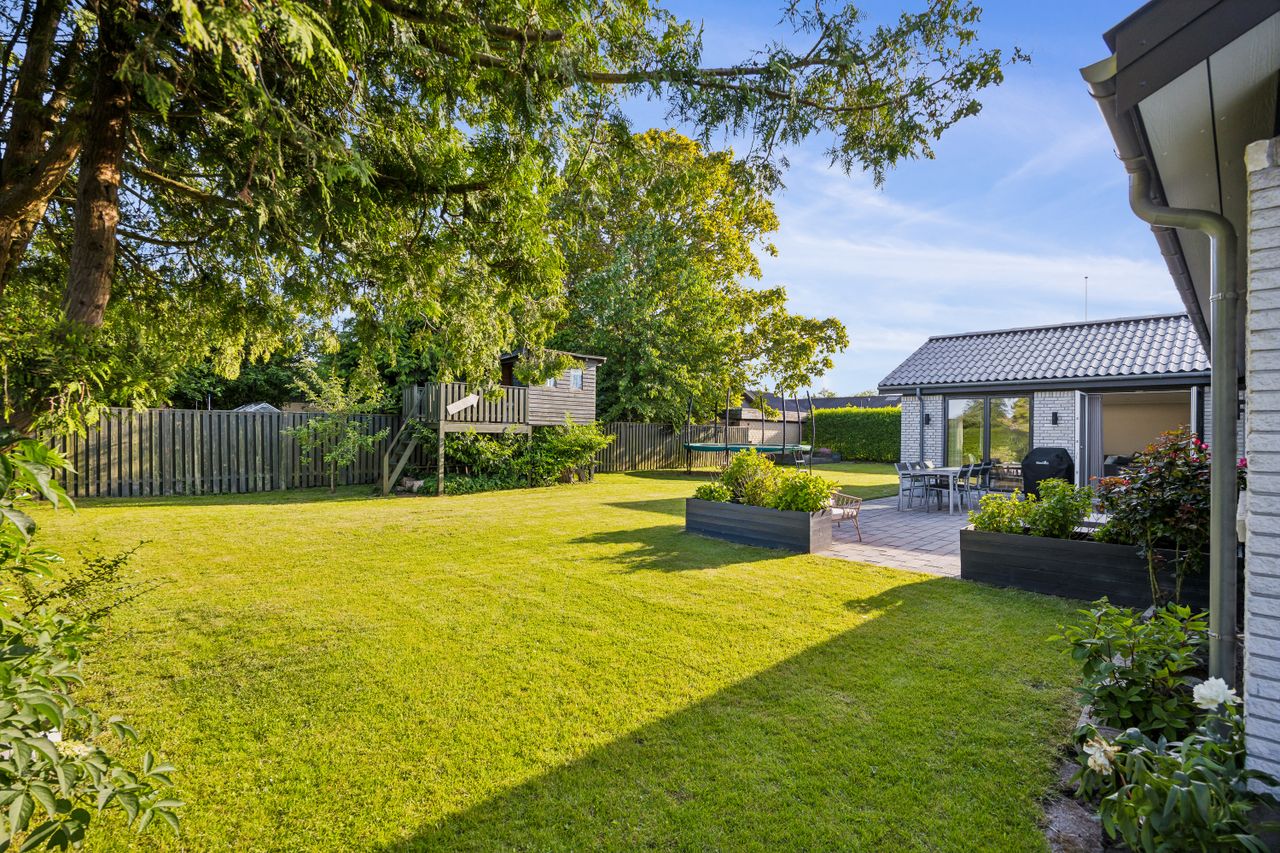 Ejendomsbillede 3 af 63