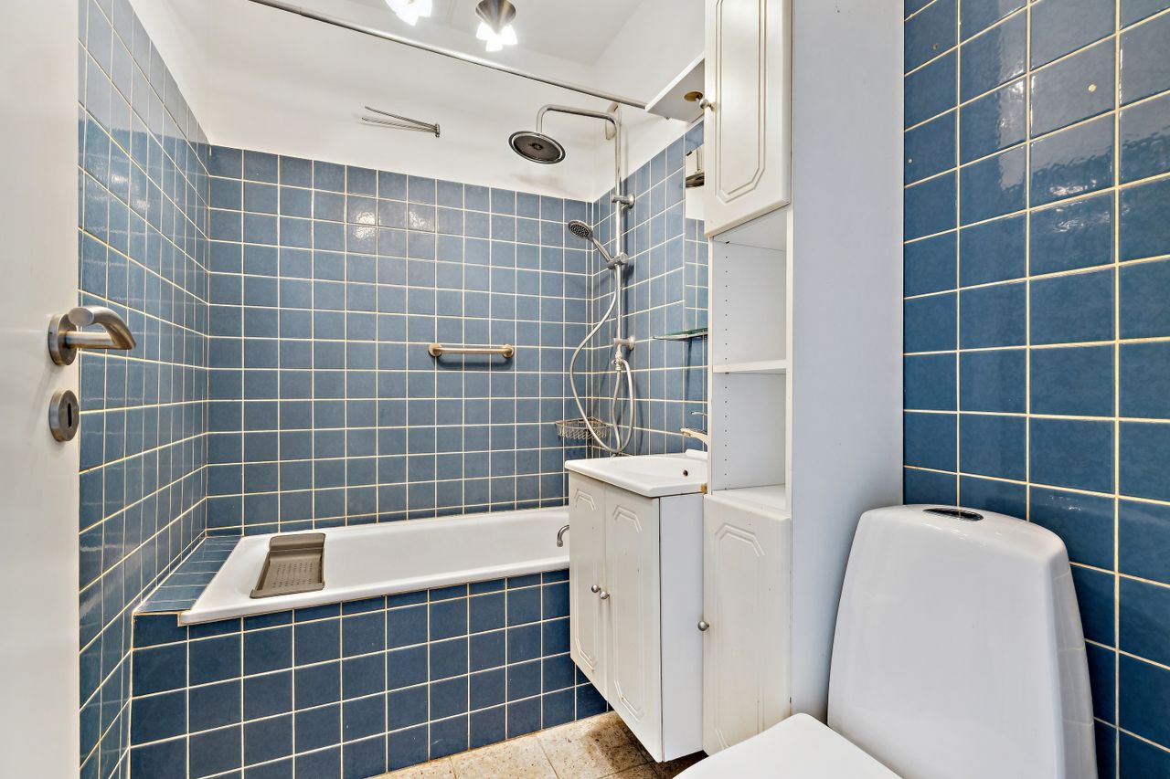 Ejendomsbillede 3 af 18