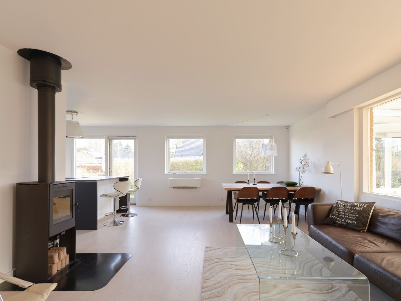 Ejendomsbillede 3 af 28