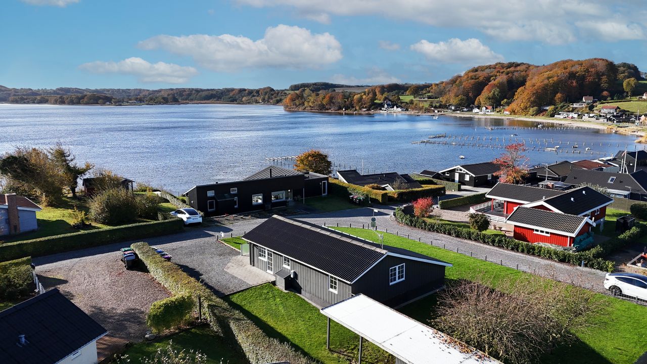 Ejendomsbillede 2 af 15