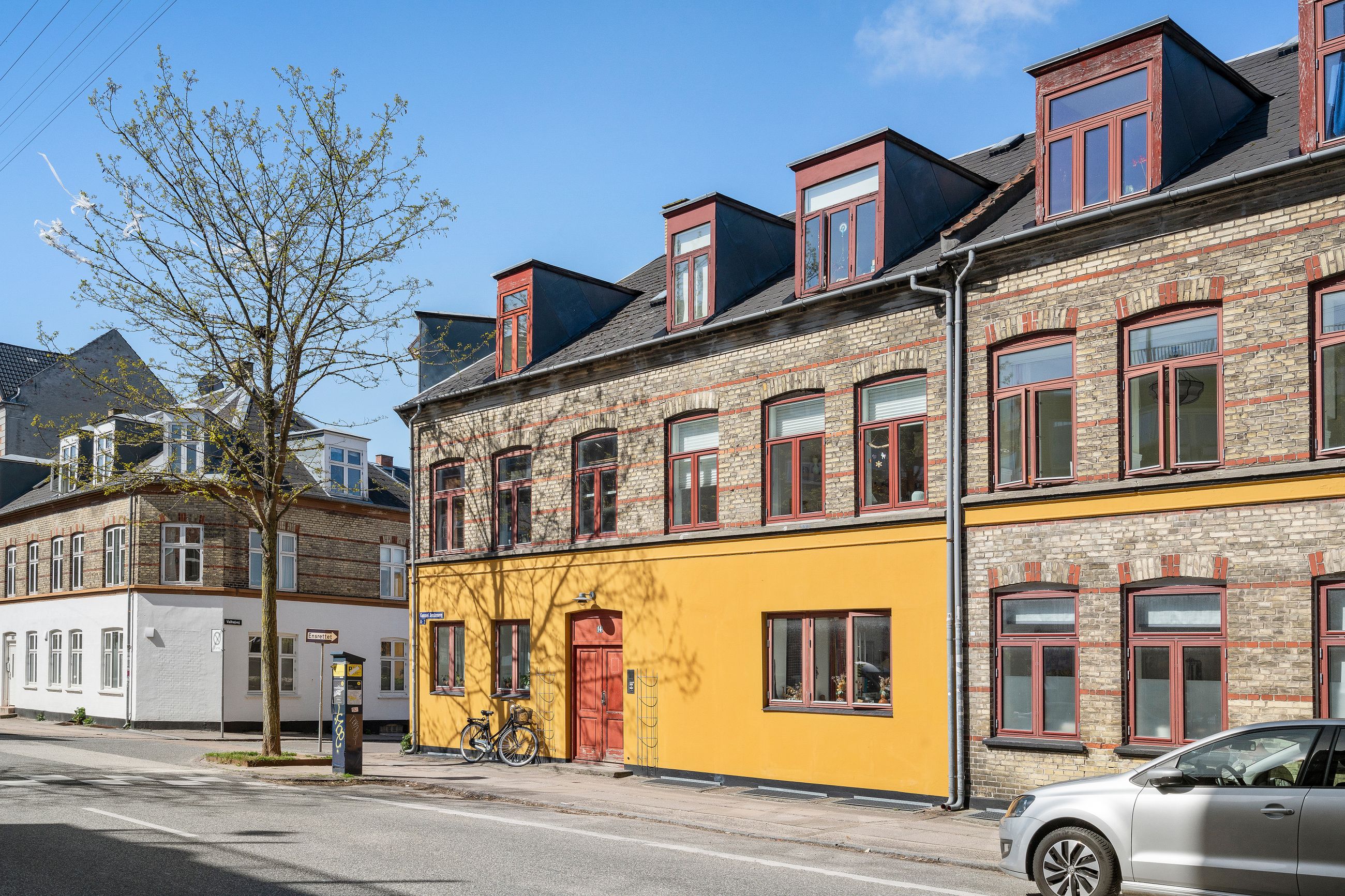 Gammel Jernbanevej 14, 2. tv, Valby - 18-Ejendommen.jpg