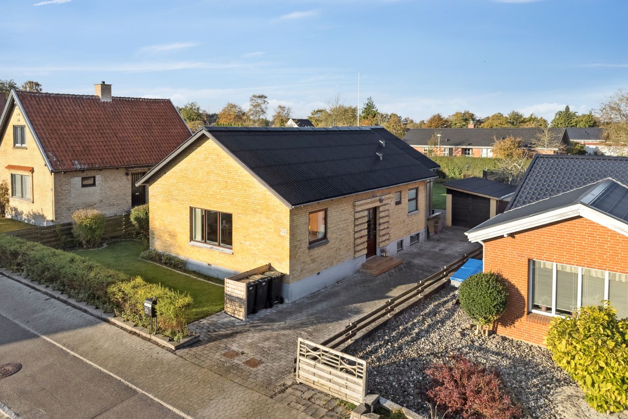 Ejendomsbillede 2 af 30