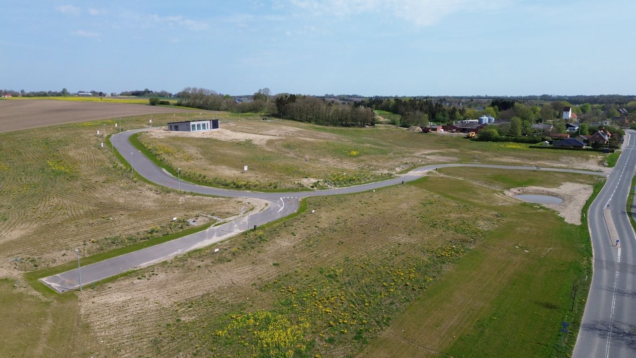 Ejendomsbillede 3 af 10