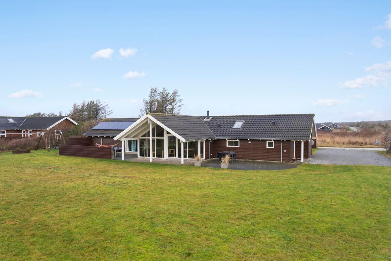 Ejendomsbillede 2 af 36