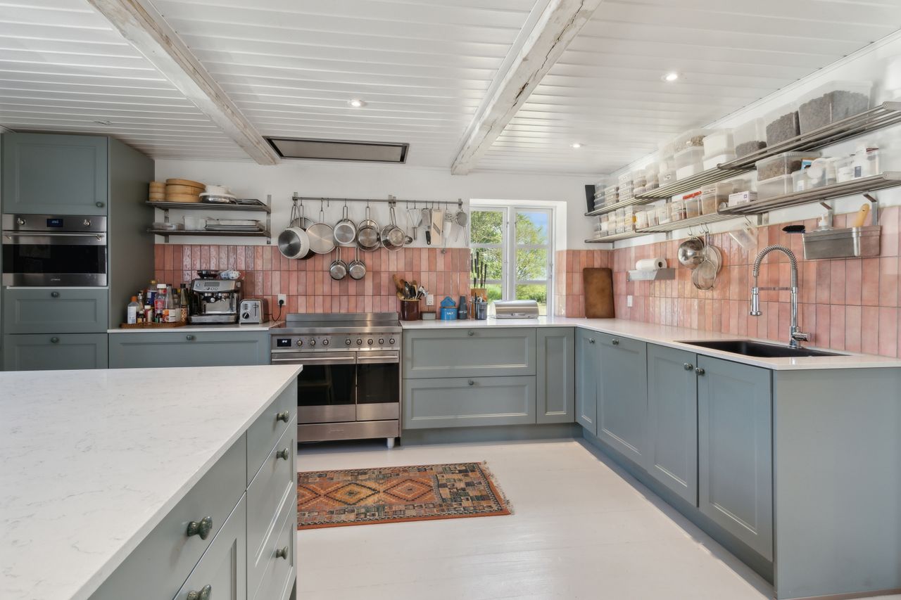 Ejendomsbillede 3 af 42