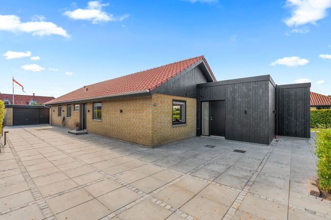 Thulesvej 13,  Villa