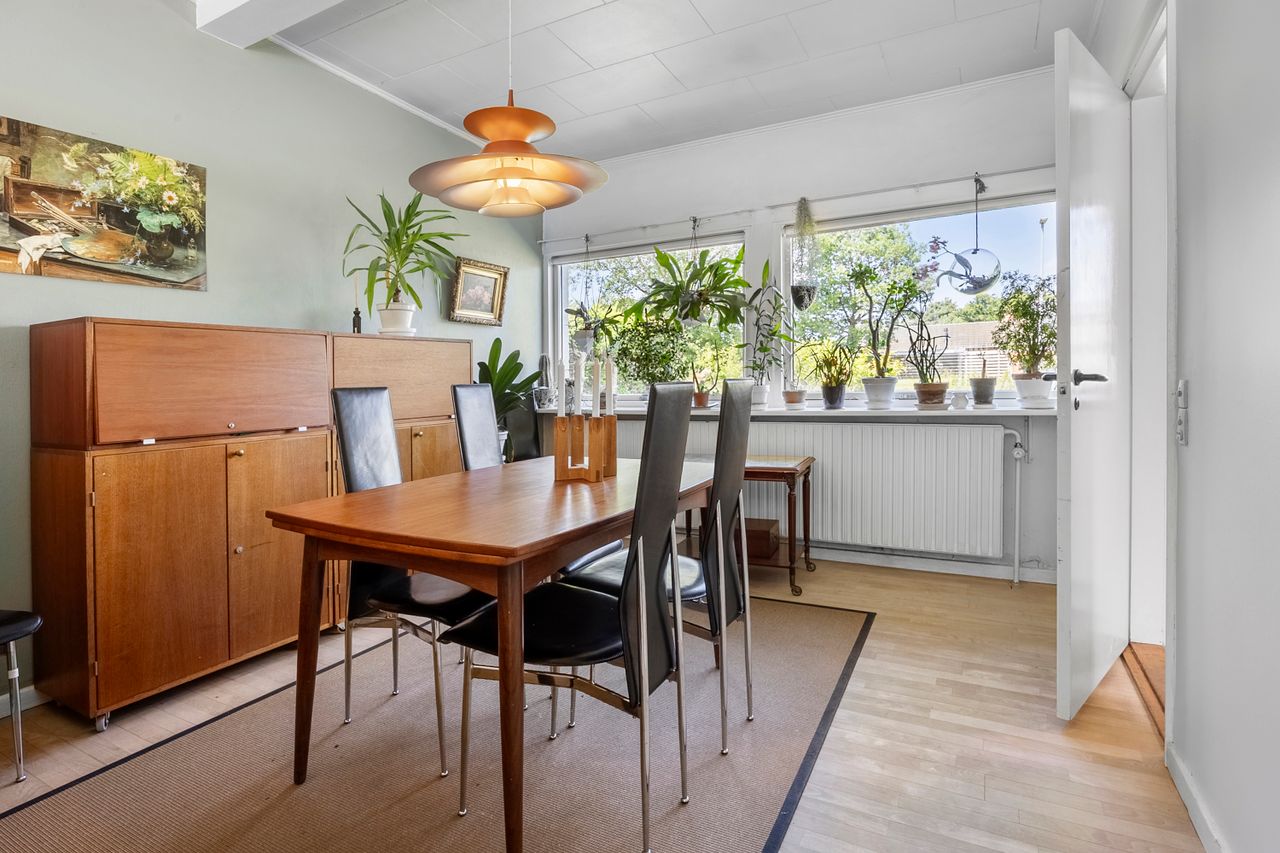 Ejendomsbillede 3 af 15