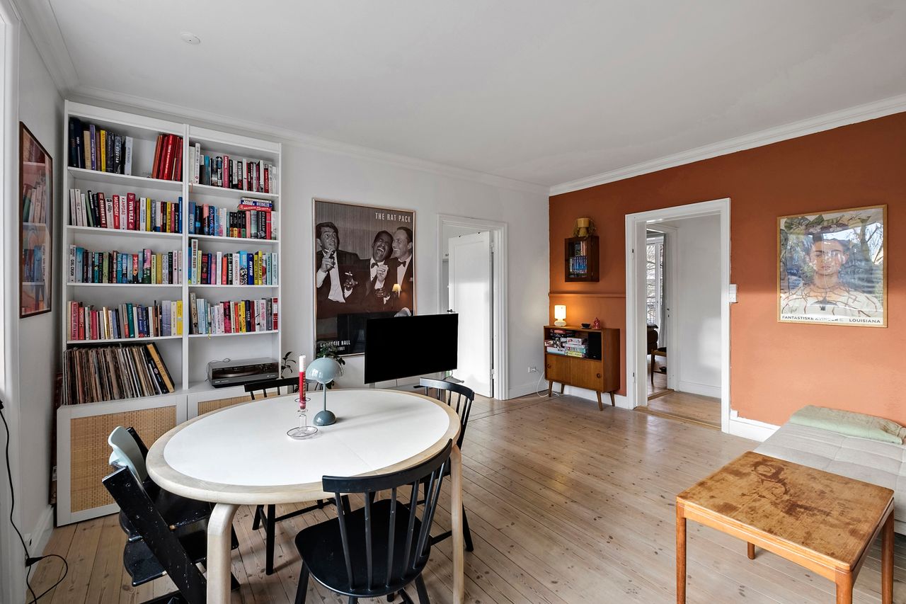 Ejendomsbillede 2 af 18