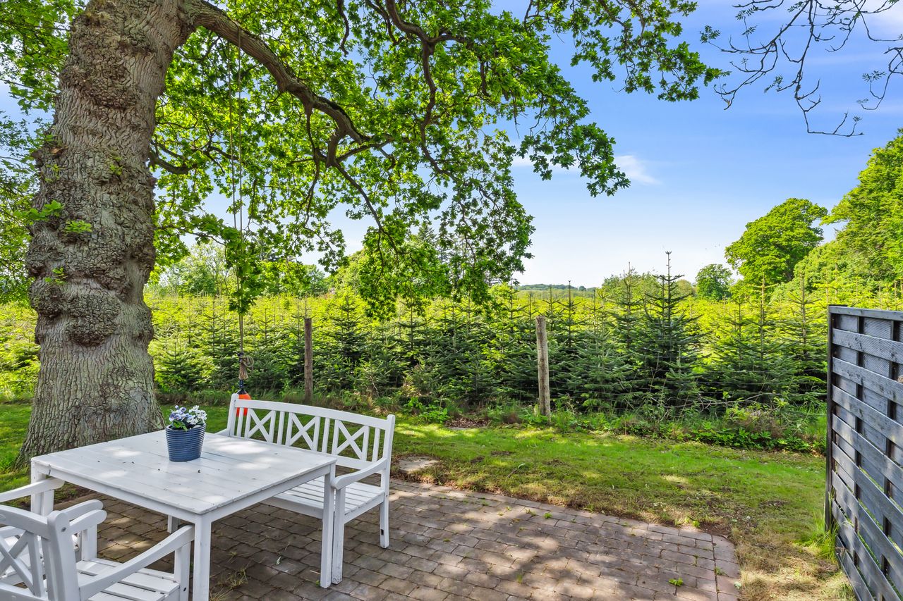 Ejendomsbillede 2 af 33