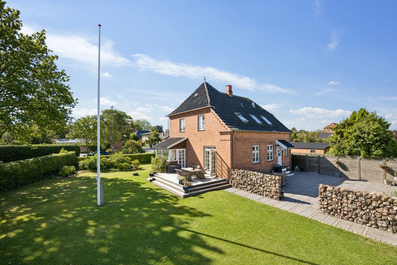 Ejendomsbillede 2 af 39