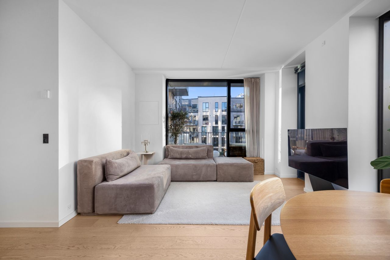 Ejendomsbillede 2 af 25