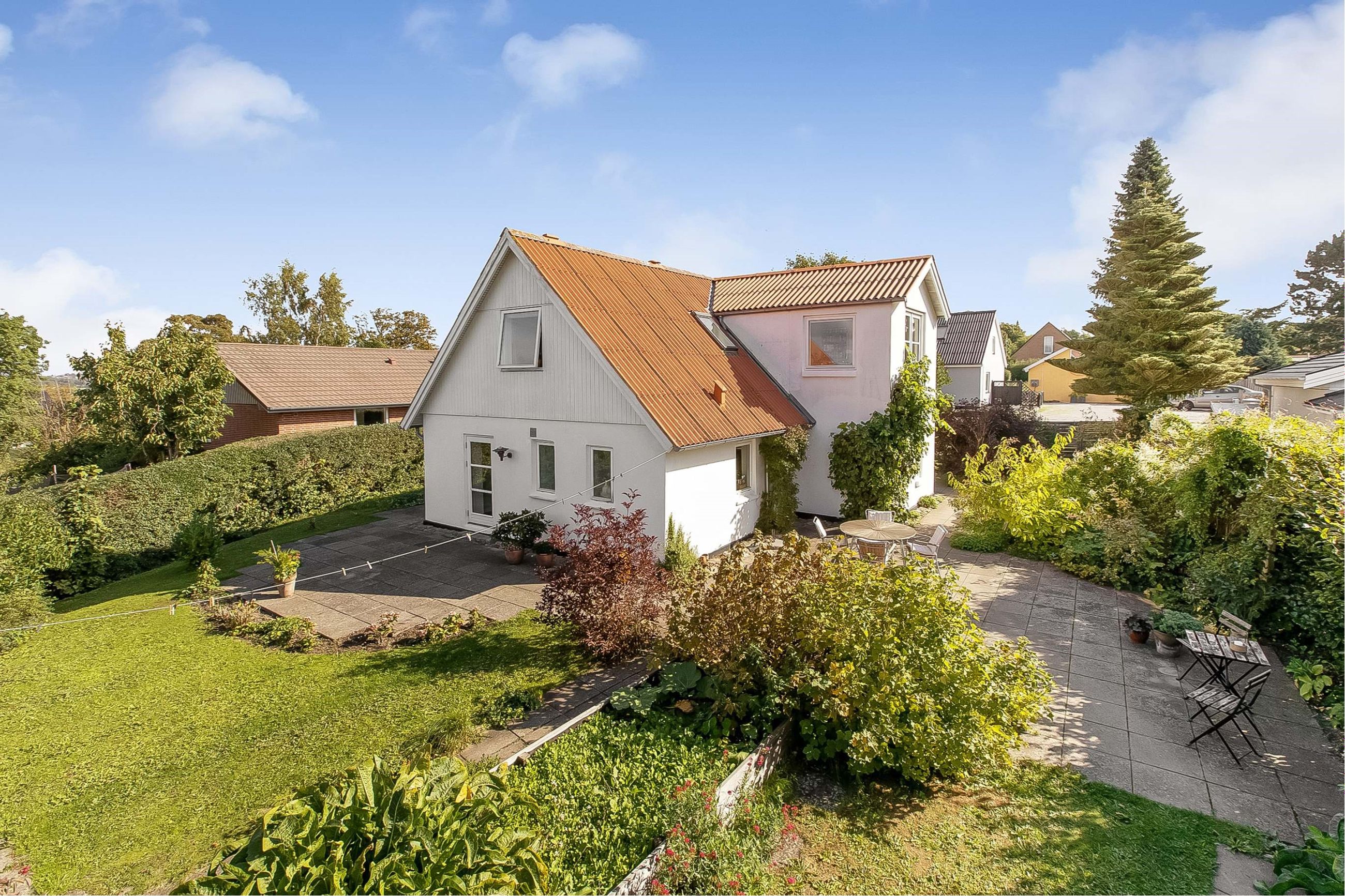 Nedergårdsvej 79, Skejby Villa