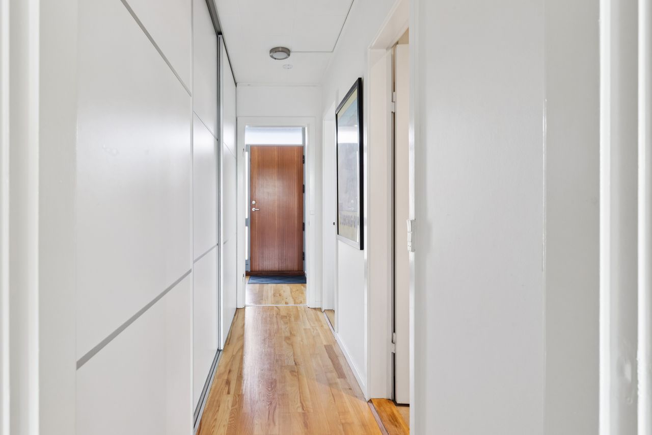 Ejendomsbillede 3 af 18