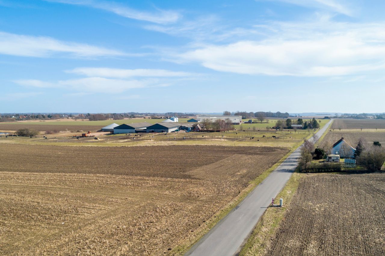 Ejendomsbillede 3 af 23