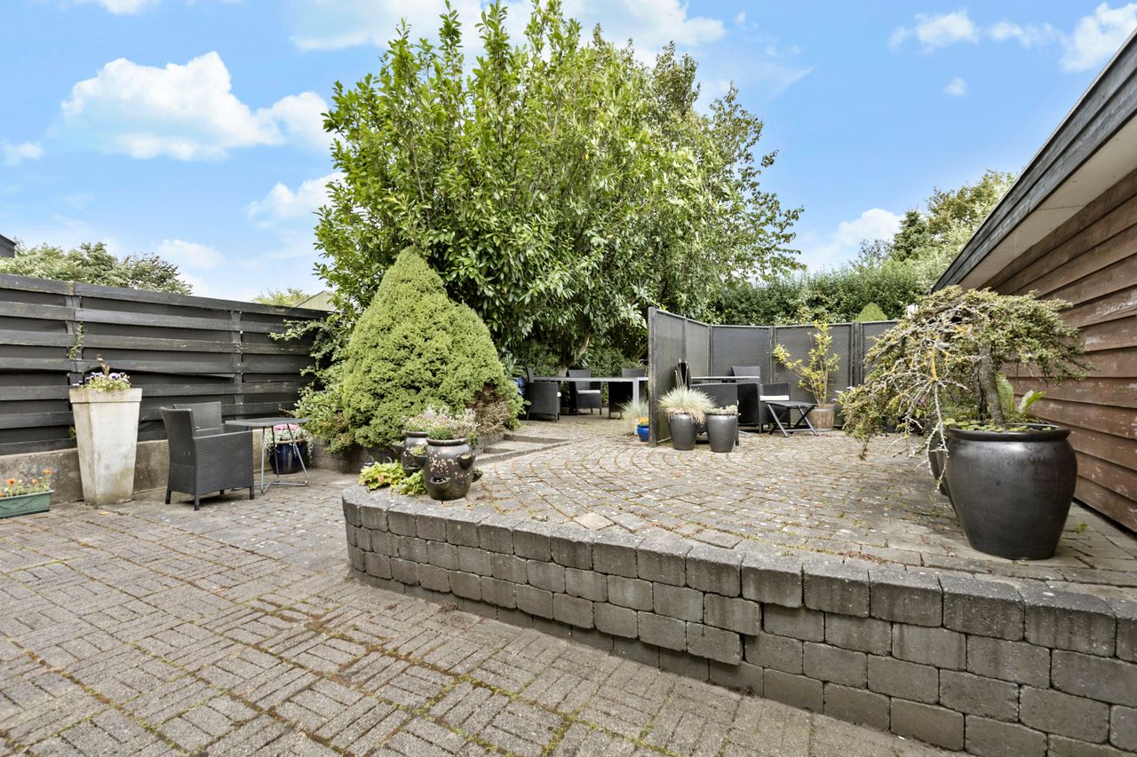 Ejendomsbillede 3 af 16