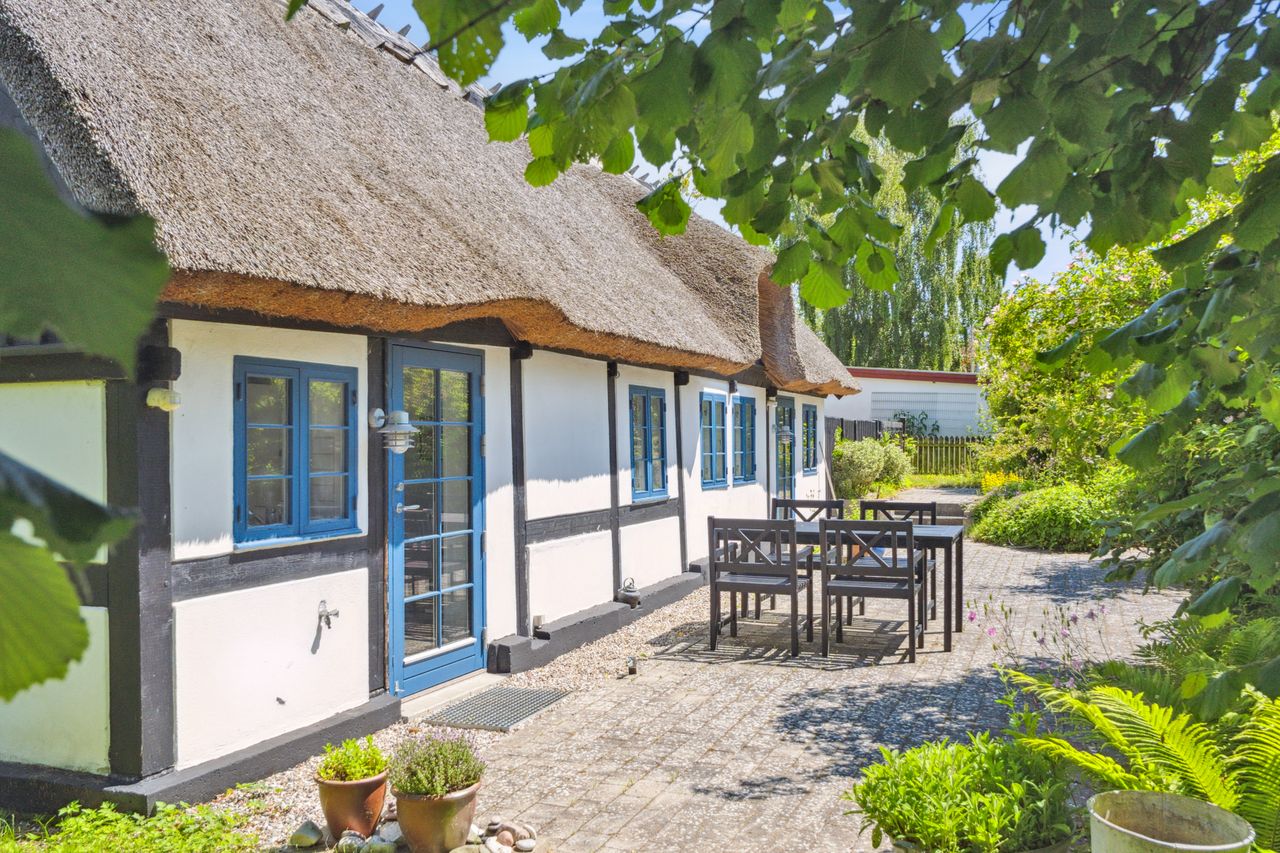 Ejendomsbillede 2 af 33