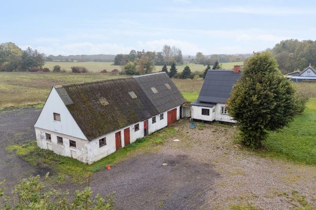 Blangslevvej 4,  Landejendom