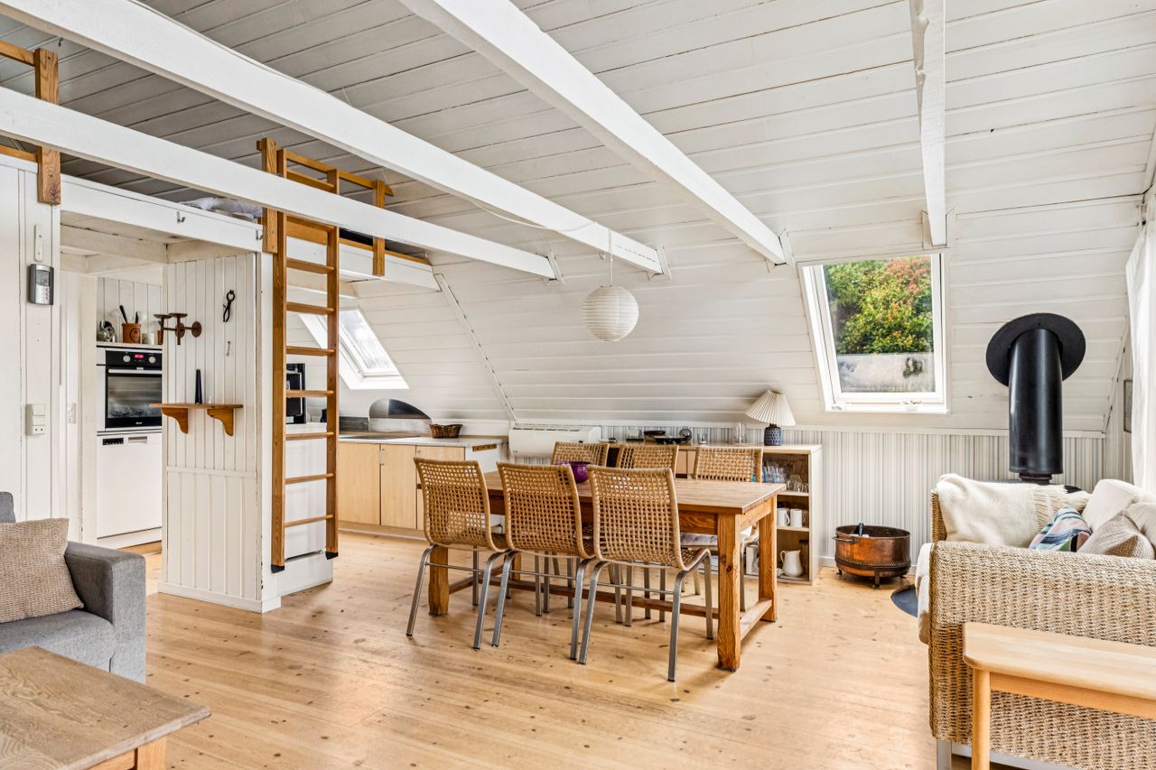 Ejendomsbillede 3 af 14