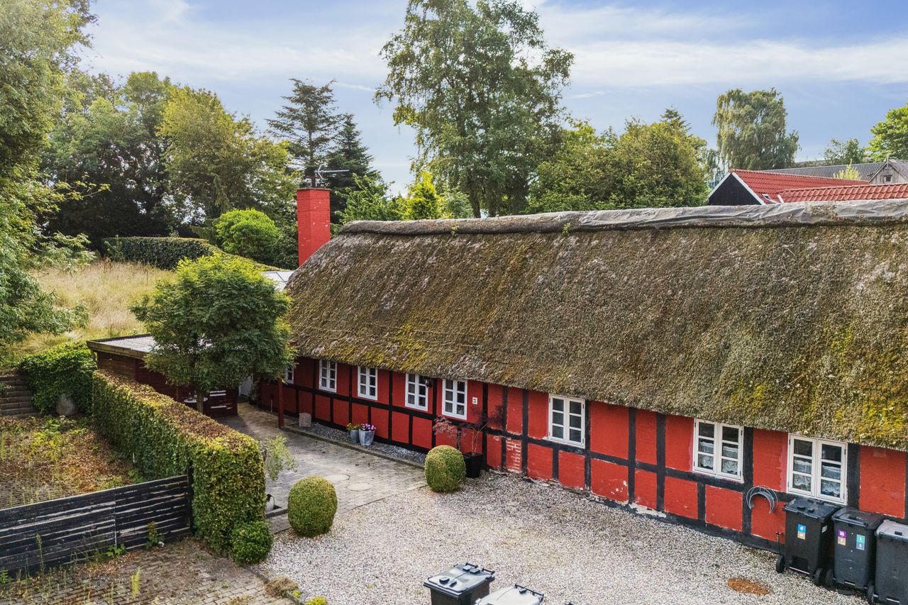 Ejendomsbillede 2 af 11