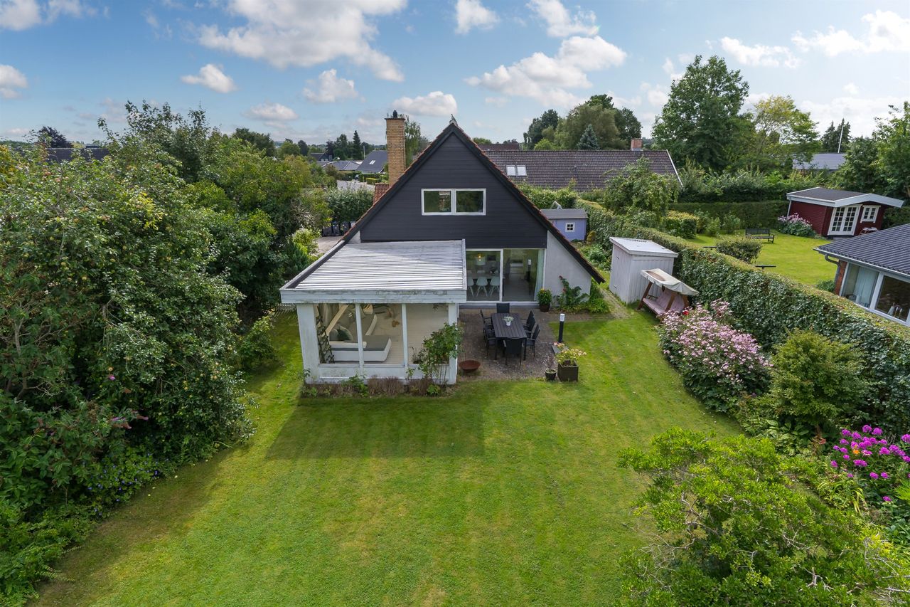 Ejendomsbillede 2 af 37