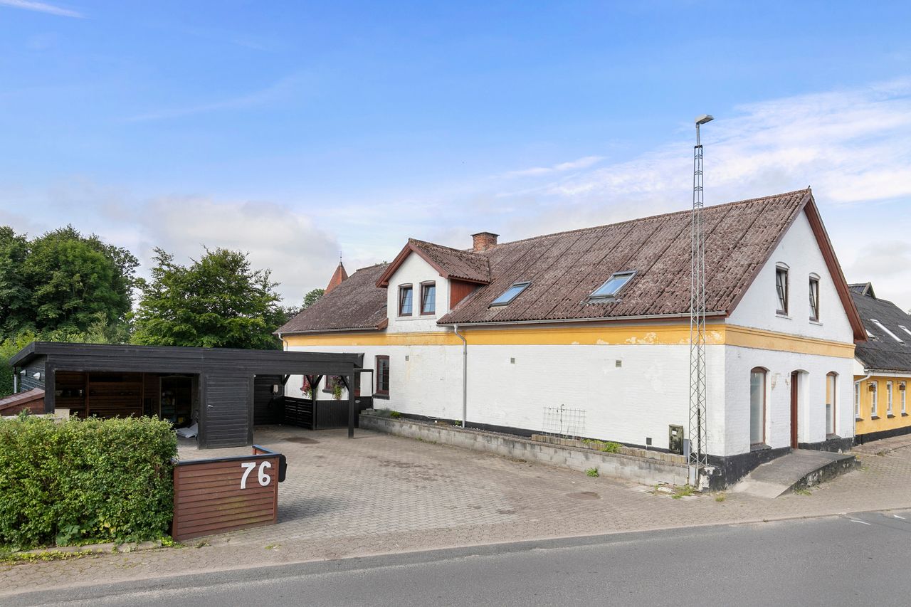 Ejendomsbillede 2 af 27