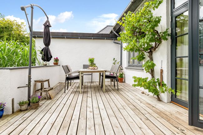 Nørre Alle 8,  Strib