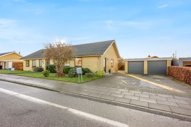 Kollundvej 38,  Villa