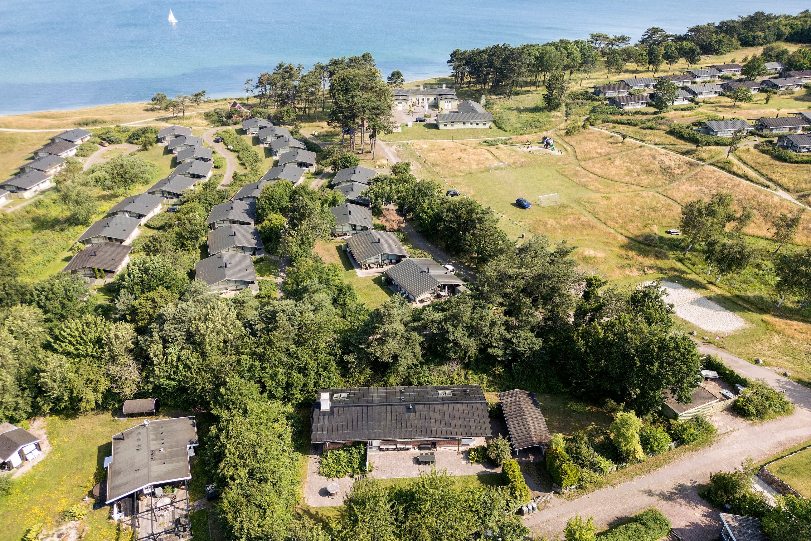 Solskrænten 2, Strand Esbønderup, Gilleleje - 2-Omraade.jpg