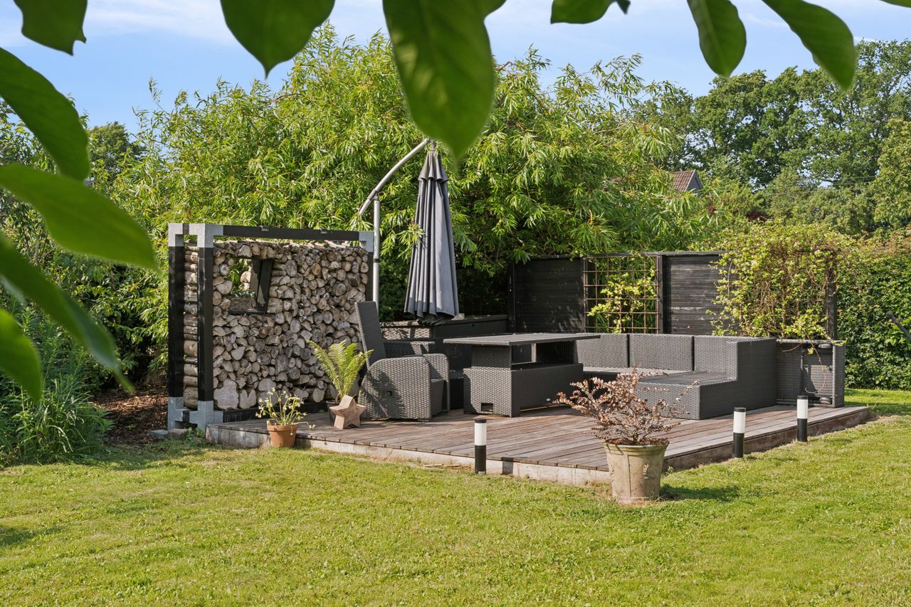 Ejendomsbillede 2 af 38