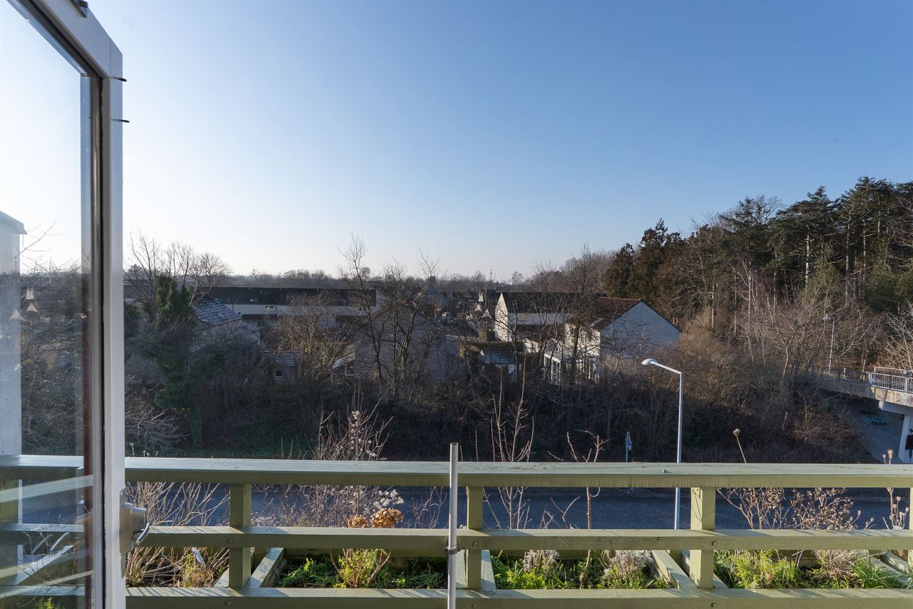 Ejendomsbillede 2 af 27