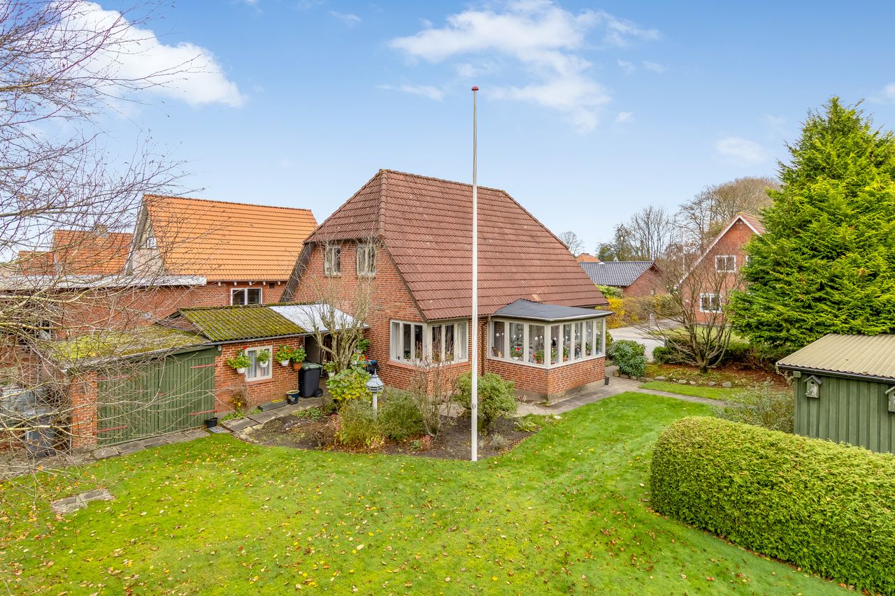 Ejendomsbillede 3 af 21